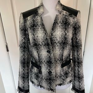 Womens tweed jacket in black and white … A wardrobe essential